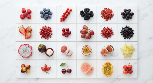 Various red berries in grid - 天然水果配料浓缩汁